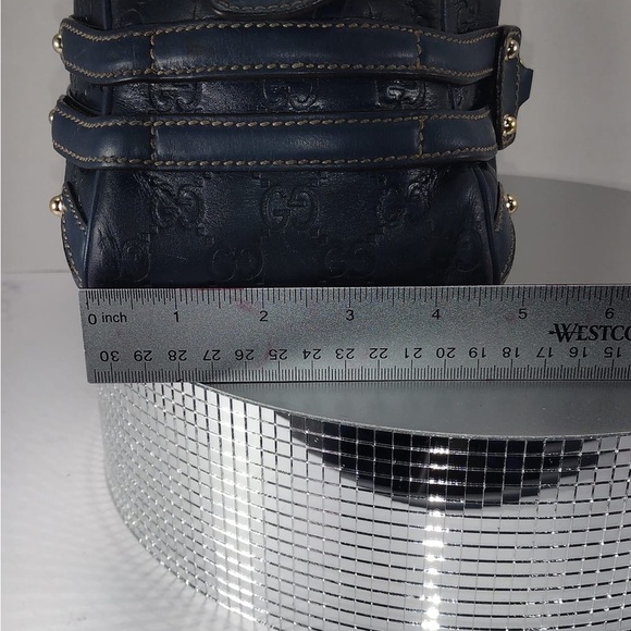 Gucci blue Leather Handbag pre owned Exellent condition - Picture 8 of 16